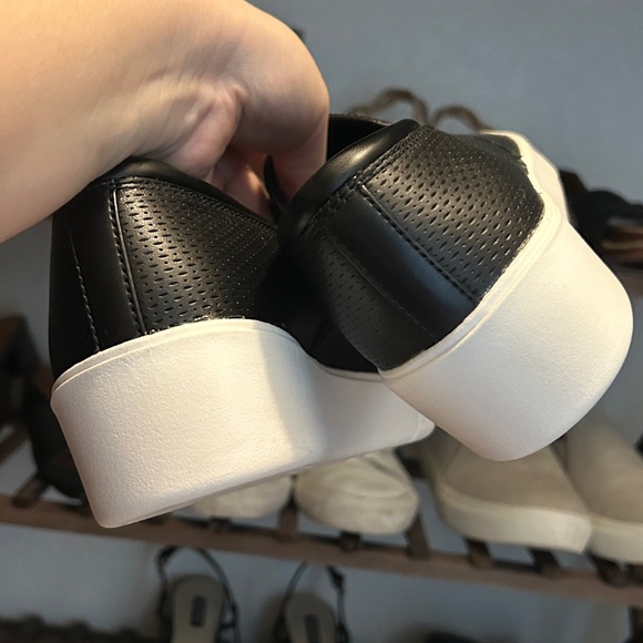 Naturalizer Marianne 3.0 Platform Leather Slip-On Sneakers Size 8 Womens - Picture 7 of 9